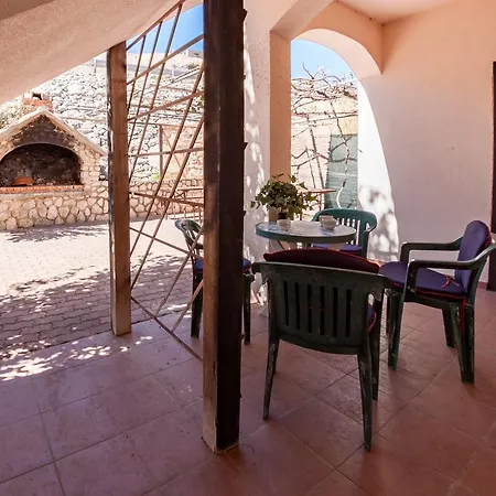Triple Pag 13355a Guest house Pag Town